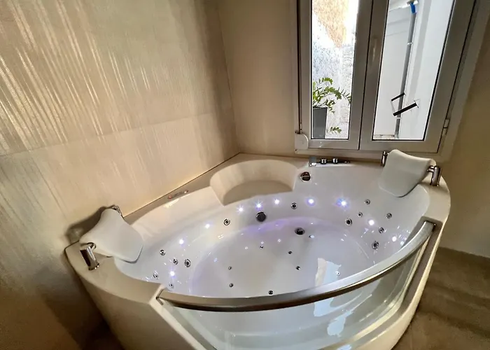 Perla Coco Jacuzzi Χανιά