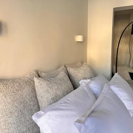 Perla Coco Jacuzzi Hriszí Aktí Haniá