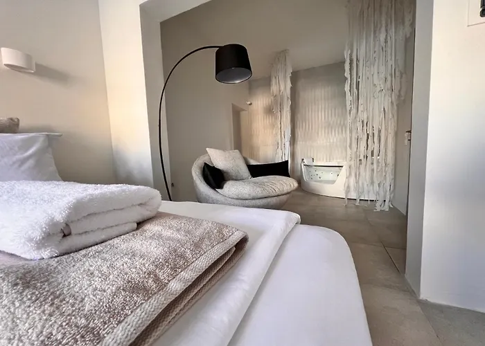 Perla Coco Jacuzzi Appartamento *