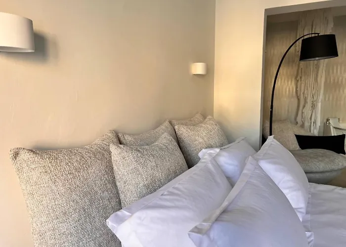 Perla Coco Jacuzzi La Canea